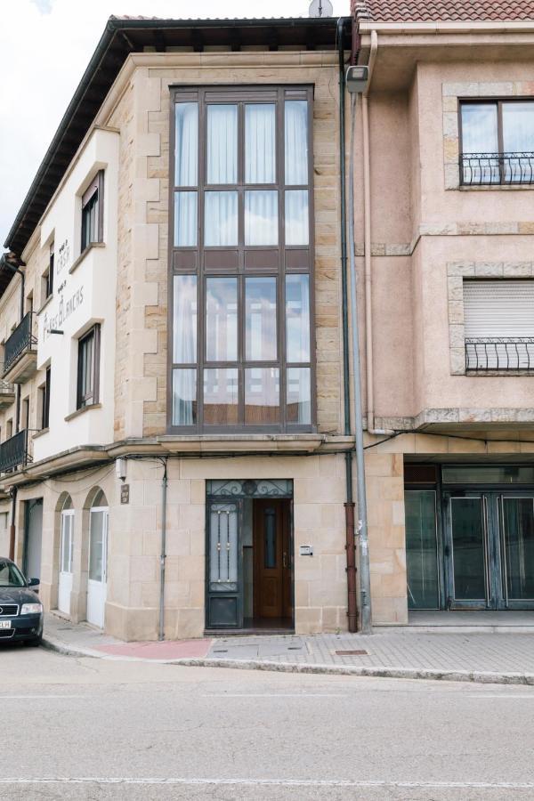 Holiday home Casa Penasblancas En Soria 12personas Duruelo de la Sierra
